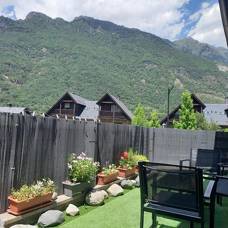 Apartamento Pyros De Benas Benasque Exterior foto